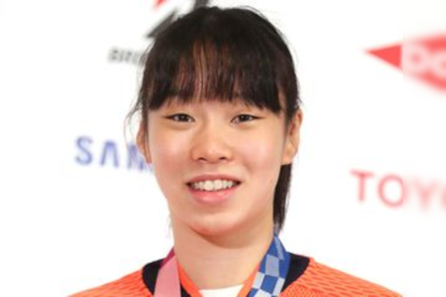 【画像15枚】入江聖奈のカップサイズB!脇がキレイで太ももムチムチで最高!